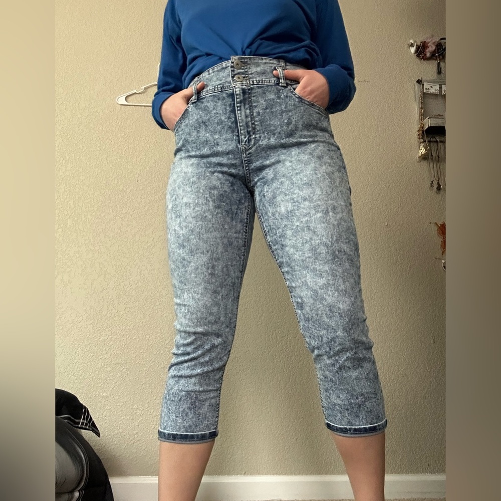 Capri Pants